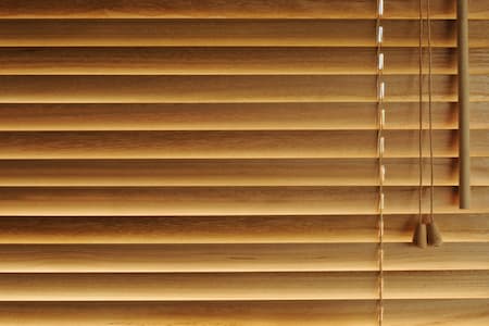Wood blinds